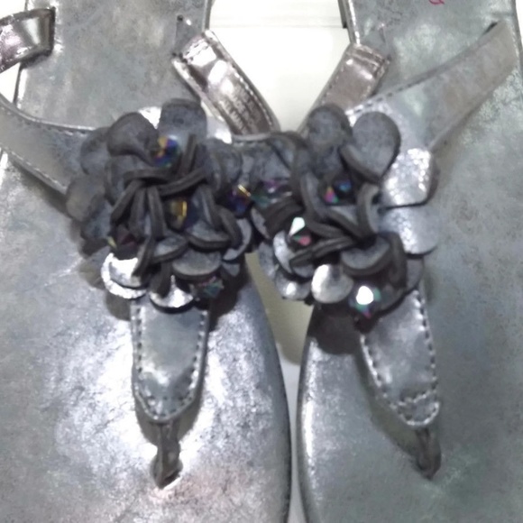 CANDIES womens slides mules size XL 11 Gray/Silver - Picture 4 of 8